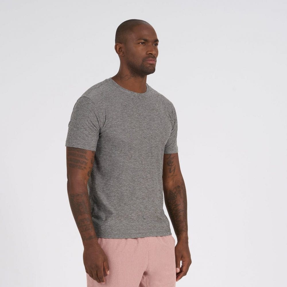 Vuori Men's Strato Tech Tee - Heather Grey